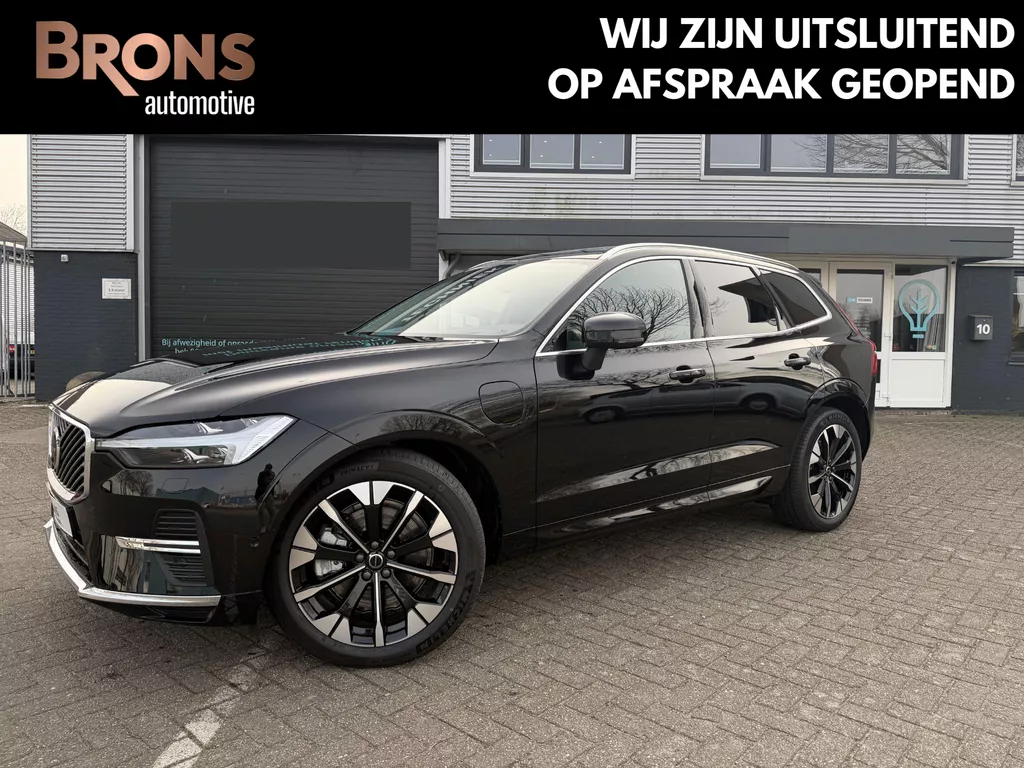 Volvo XC60 2.0 T6 Plug-in hybrid AWD Ultra Bright Luchtvering l Trekhaak l 360
