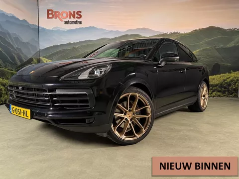 Porsche Cayenne Coup&eacute; 3.0 E-Hybrid luchtvering l trekhaak l Pano l